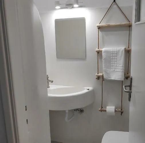 Grey Naxos Gæstehus Naxos City