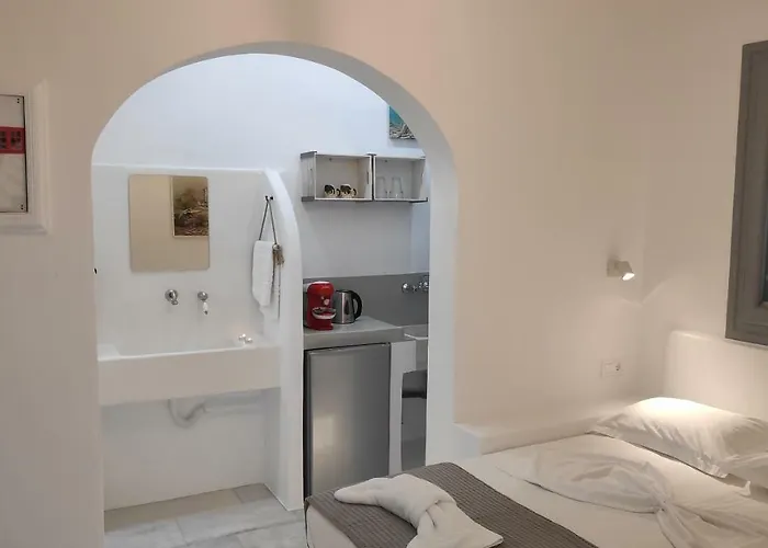 Grey Naxos Naxos City